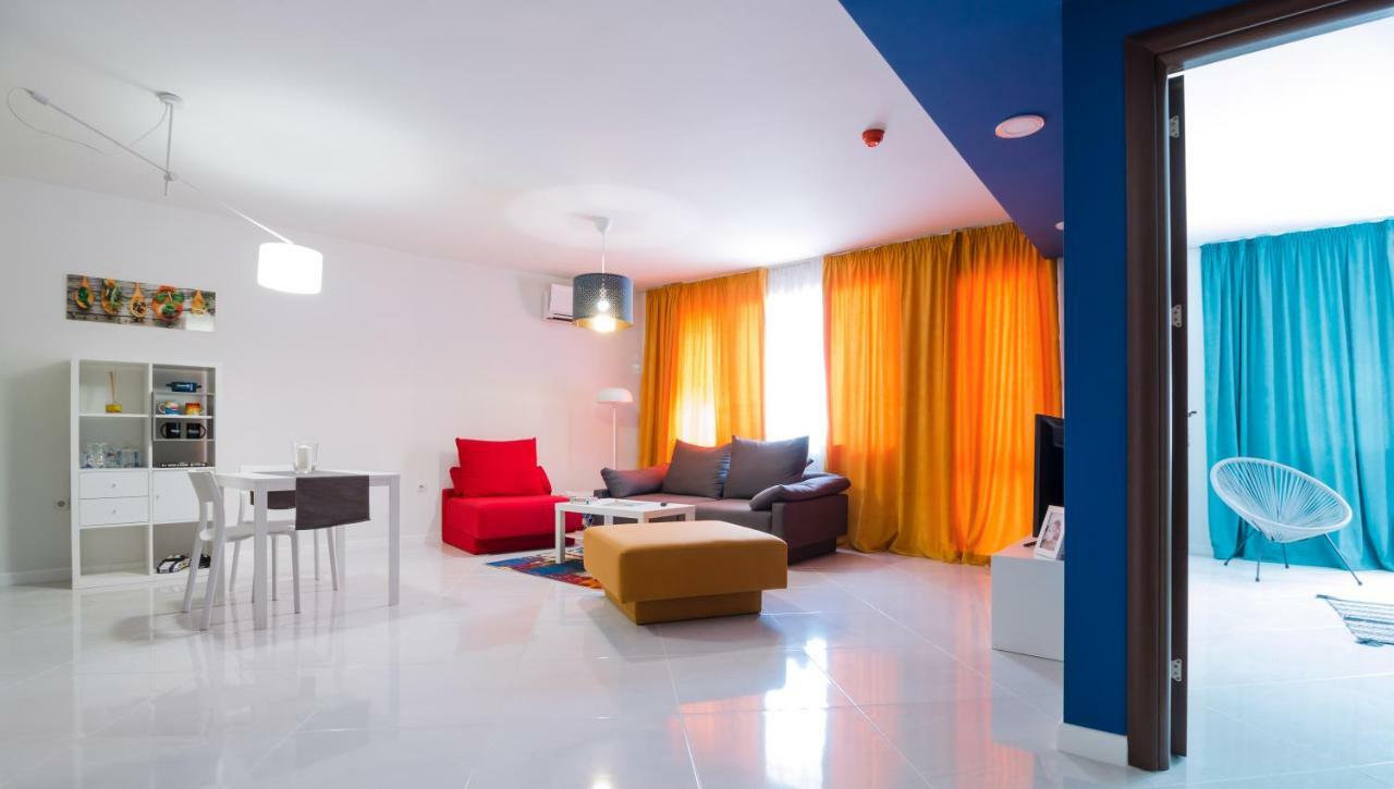 Pop Your Colors - Funky And Modern 1Bdr Apt By Flat Mаnager Plovdiv Luaran gambar
